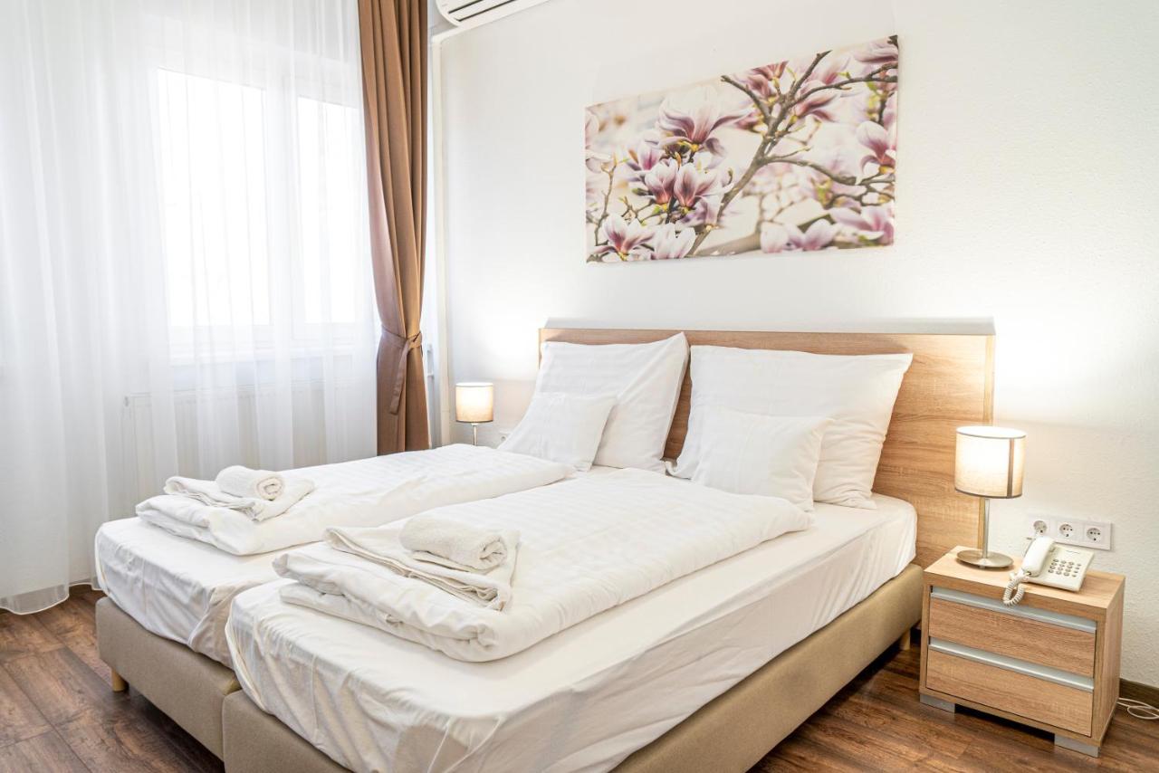 Ozoon Hotel